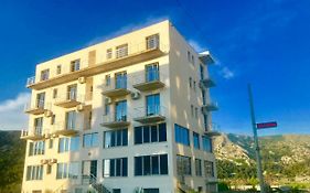 Deor Hotel